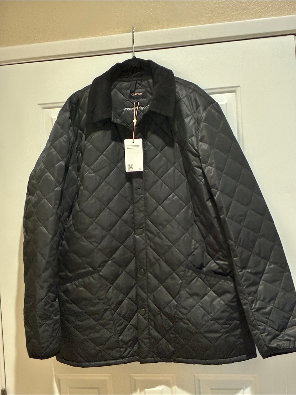 Quince Men’s Quilted Puffer Jacket in Black